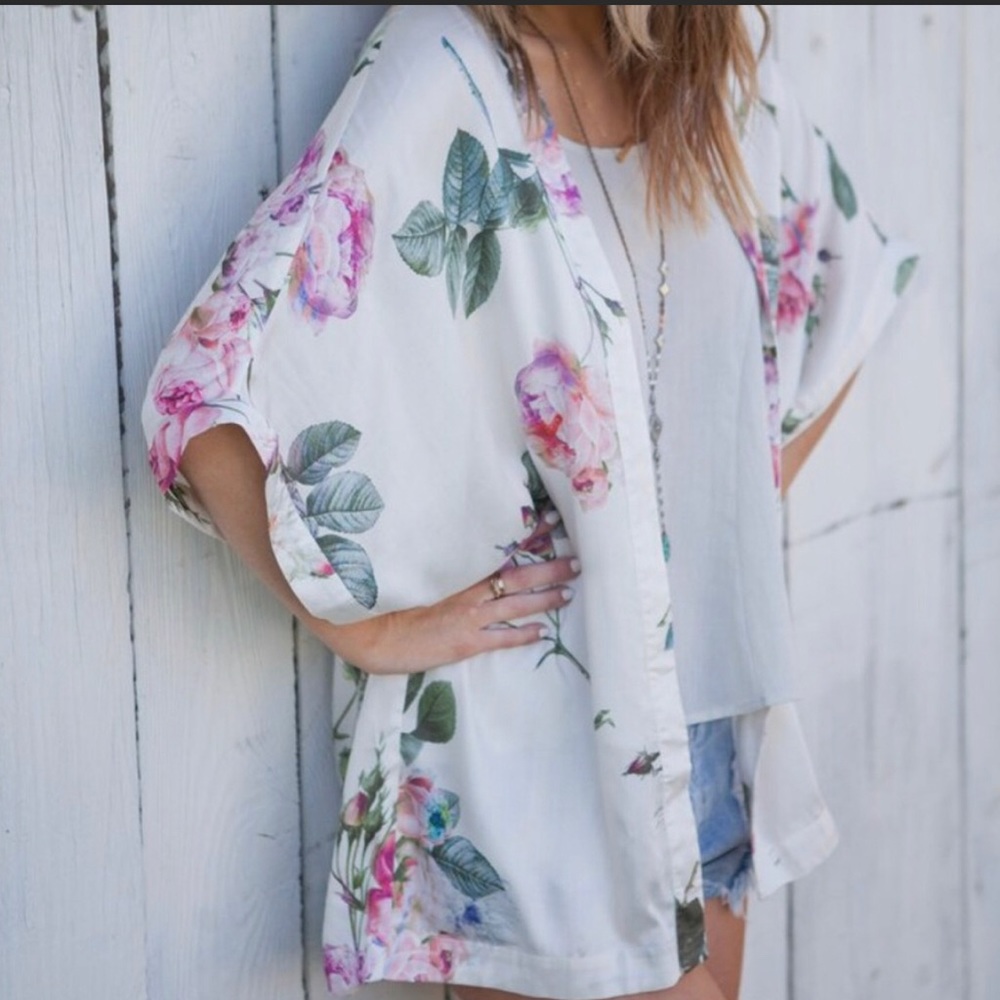 Somedays Lovin Vacancy Floral Kimono XS